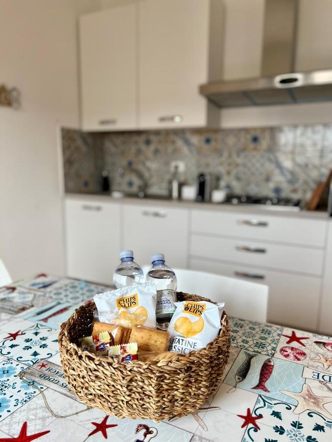 דירות פיומיצ'ינו Sea Breeze House מראה חיצוני תמונה